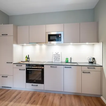 דירה Betweenlakes Ground Fl אינטרלאקן