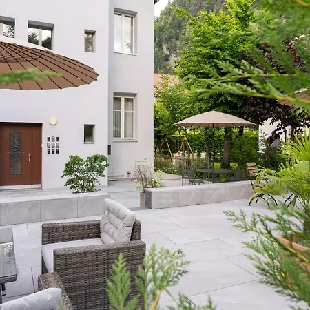 Betweenlakes Ground Fl דירה