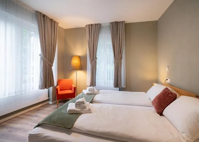 Betweenlakes Ground Fl * Interlaken